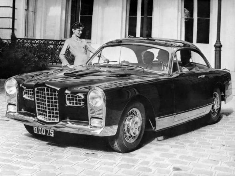 Photo de l'époque de la Facel Vega FV / FV1