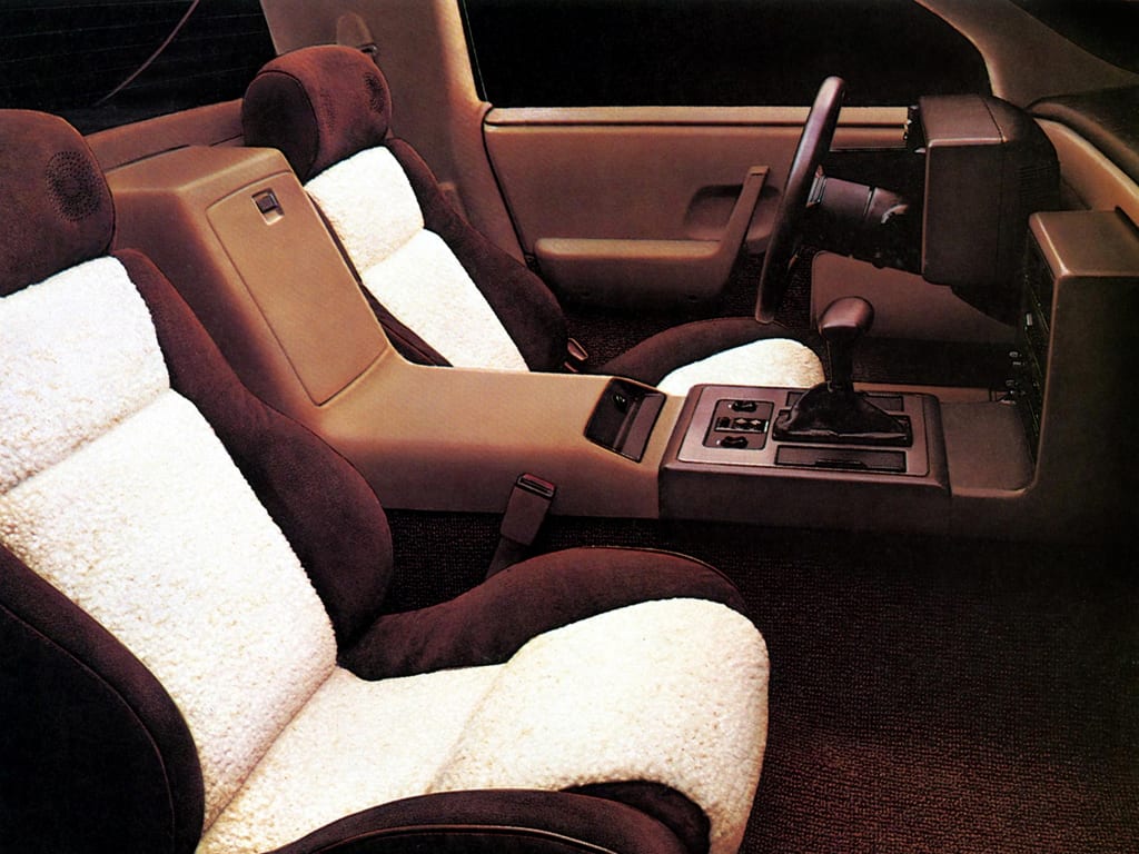 Intérieur de la Pontiac Fiero