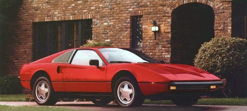 La Pontiac Fiero Mera, réplique distribuée dans le réseau de la marque d’une célèbre italienne !