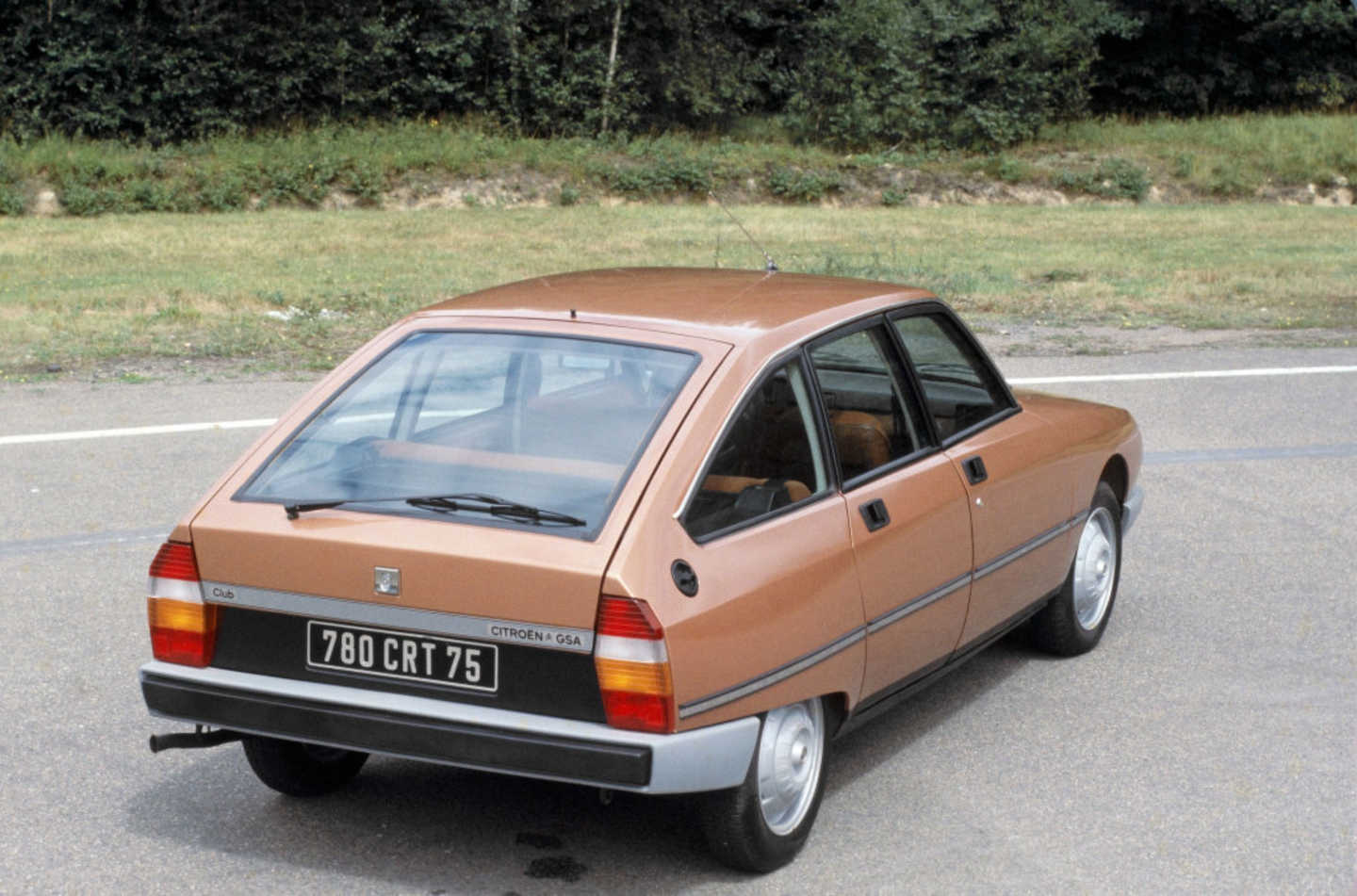 Citroën GSA marron vue de derrière