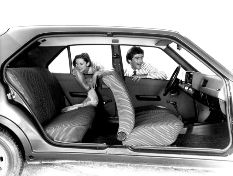 Vue de l'intérieur de la Renault 14