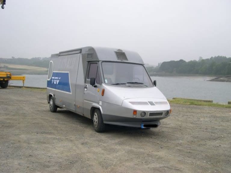 Renault Durisotti TGV vue de face