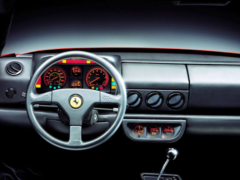 Vue intérieur de la Ferrari 512 TR