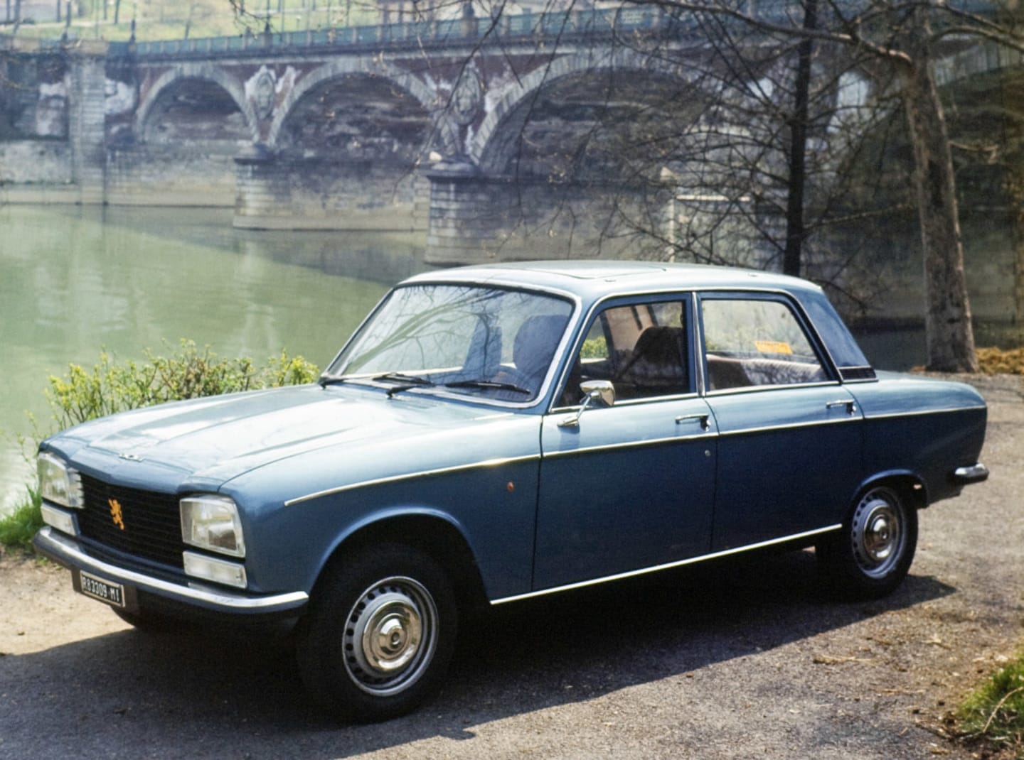 Article : Peugeot 304 S : le bal d’une débutante