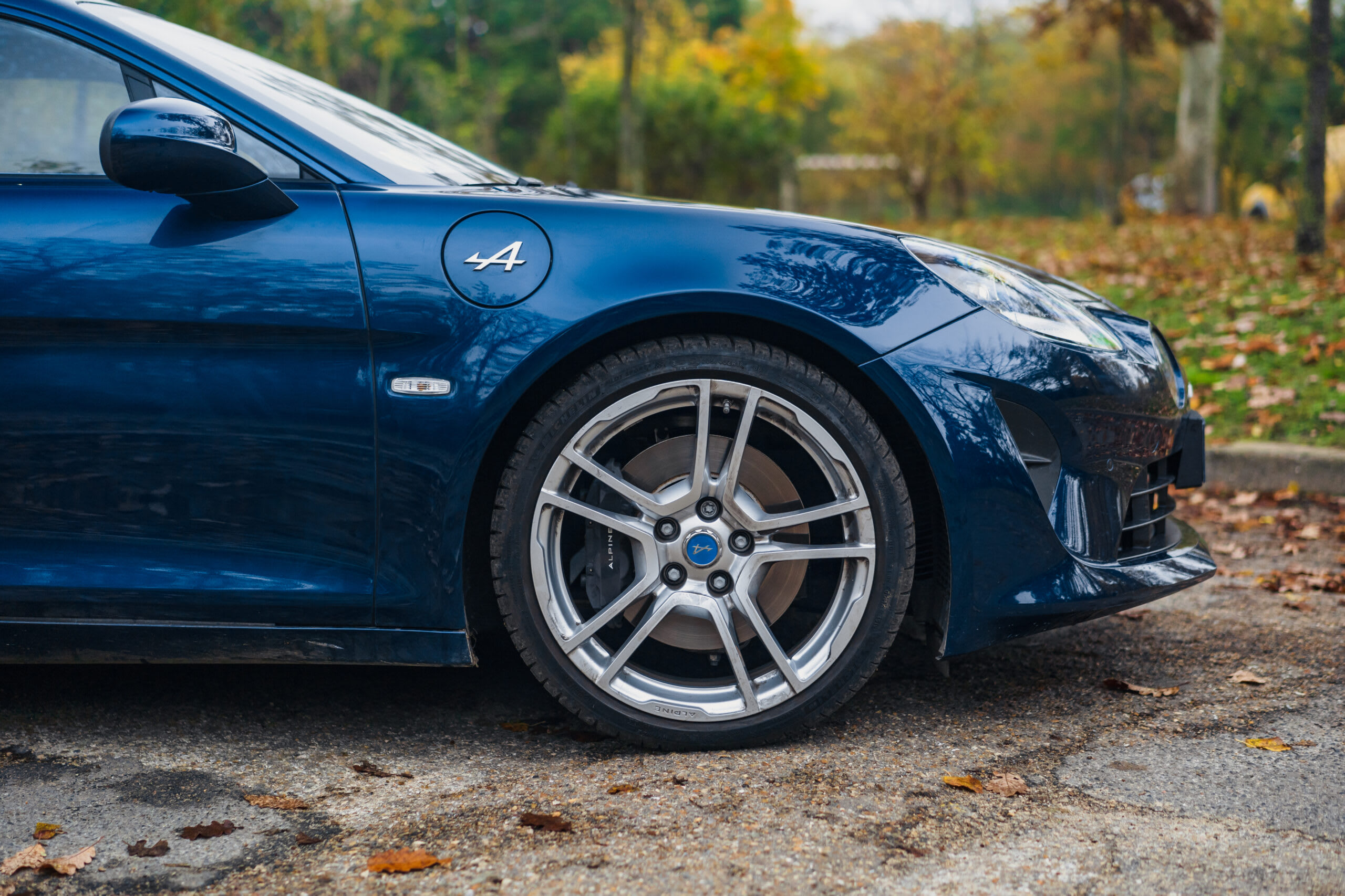 Zoom sur la jante de l'Alpine A110