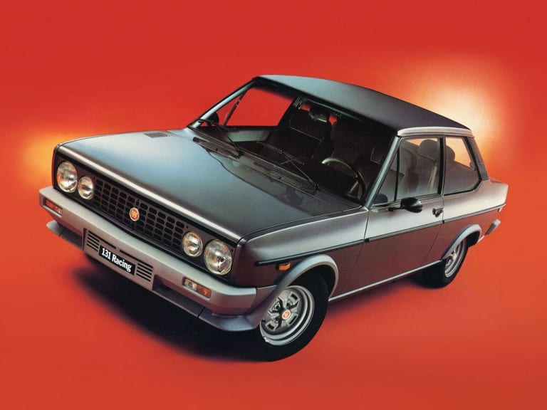 Fiat 131 Racing: physique ingrat, rouille galopante, mais Lampredi enchanteur