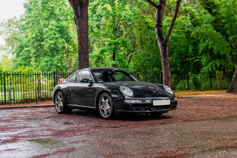 Il achète une Porsche 911 sur Facebook… et part la chercher à l’autre bout du pays