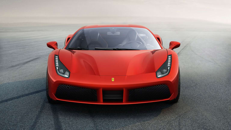 2016-Ferrari-488-GTB-005-1080.jpg
