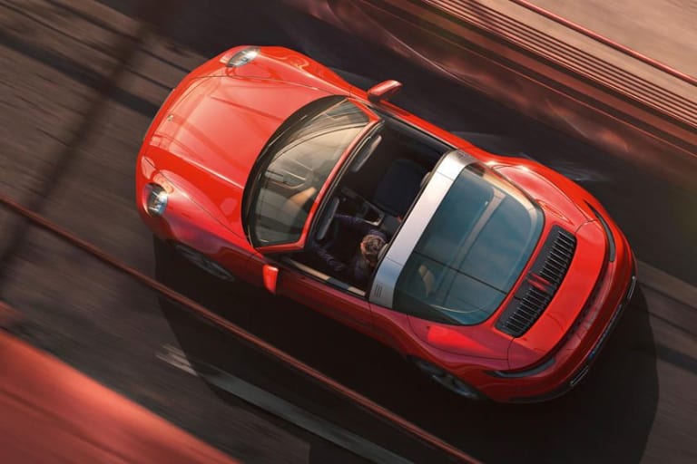 2023-porsche-911-targa-4-top-view-carbuzz-708753.jpg