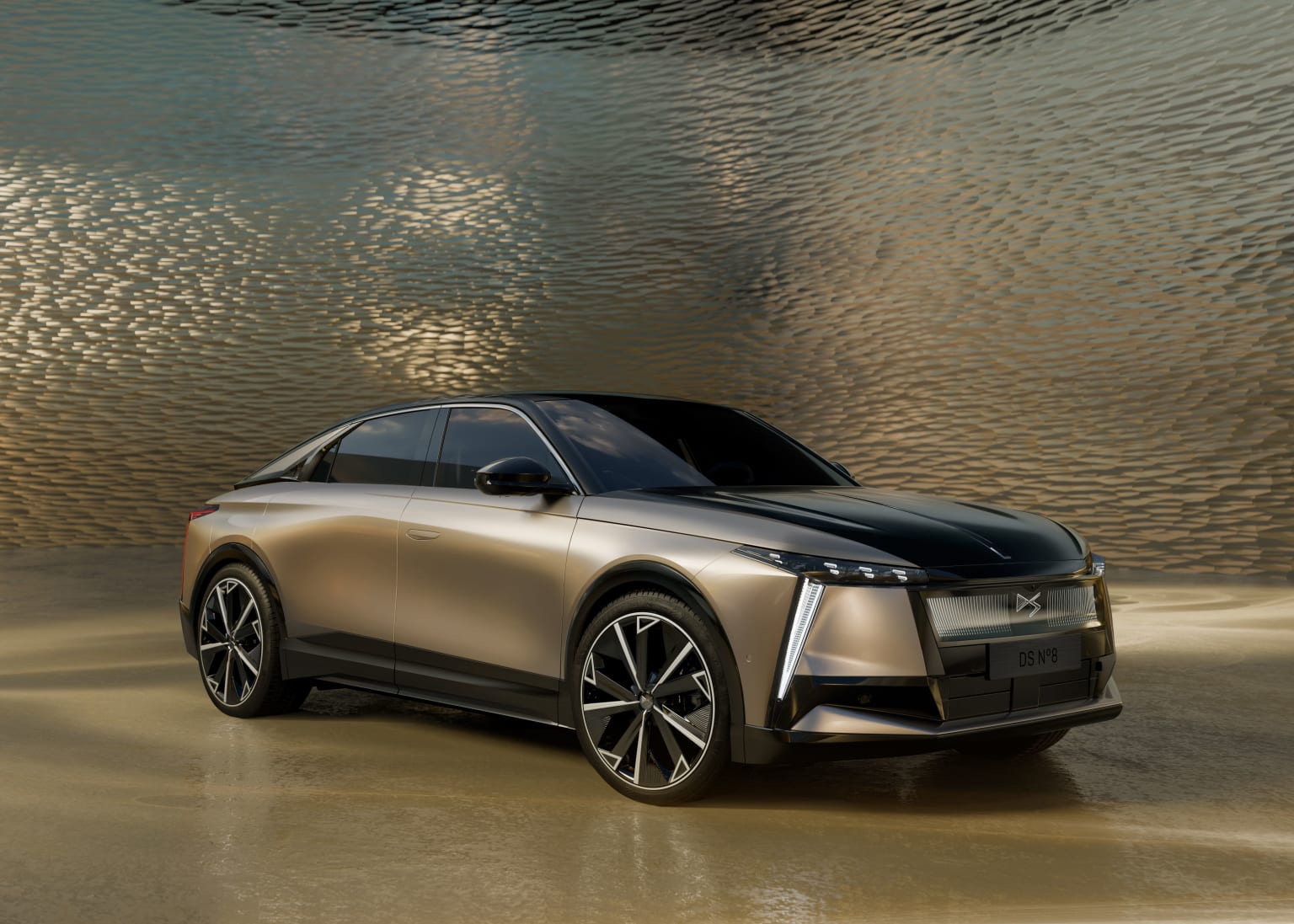 DS Automobiles N°8 : celle de la dernière chance ?