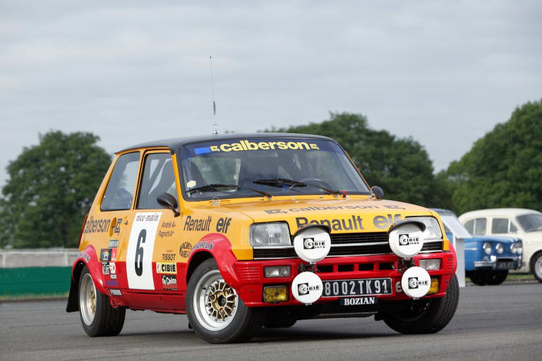 24-Renault-5-Alpine-Groupe-2-c-B.-Canonne.jpg