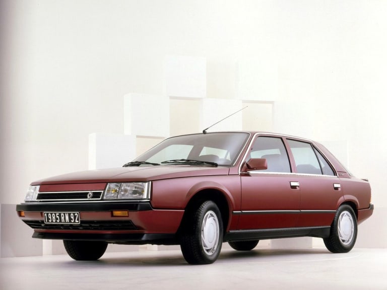 Renault 25 : la puissance nostalgique des années 80 !