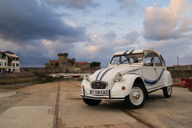 Caisse de lecteur : la Citroën 2CV "France 3" de Patxi !