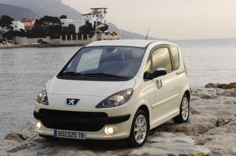 Peugeot 1007 : pas vraiment James Bond !