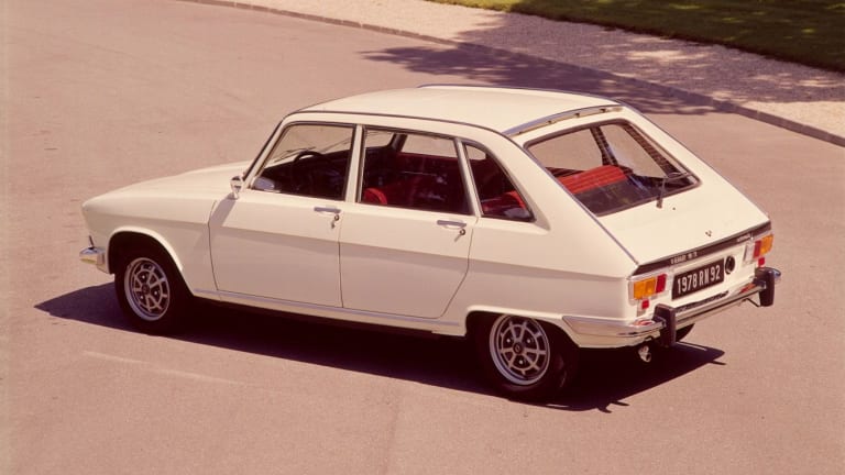 34_History_Renault_16_Renault.jpg