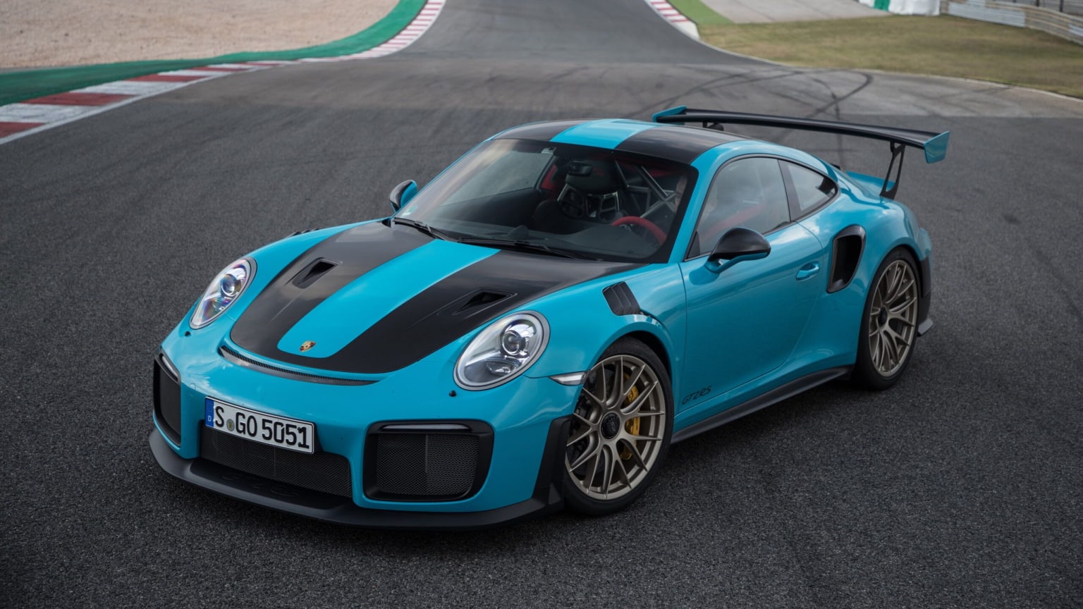 Porsche 991 GT2 RS : 700 chevaux, deux turbos et du bonheur