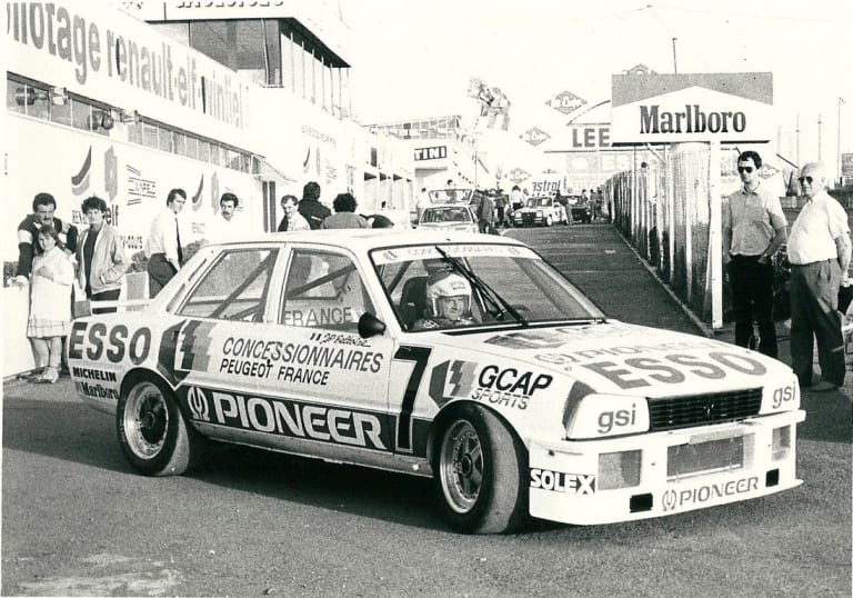 Peugeot 505 « Production »: une autre époque du sport automobile