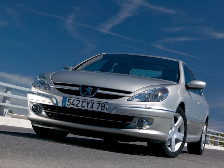 Peugeot 607 : l'adieu aux armes