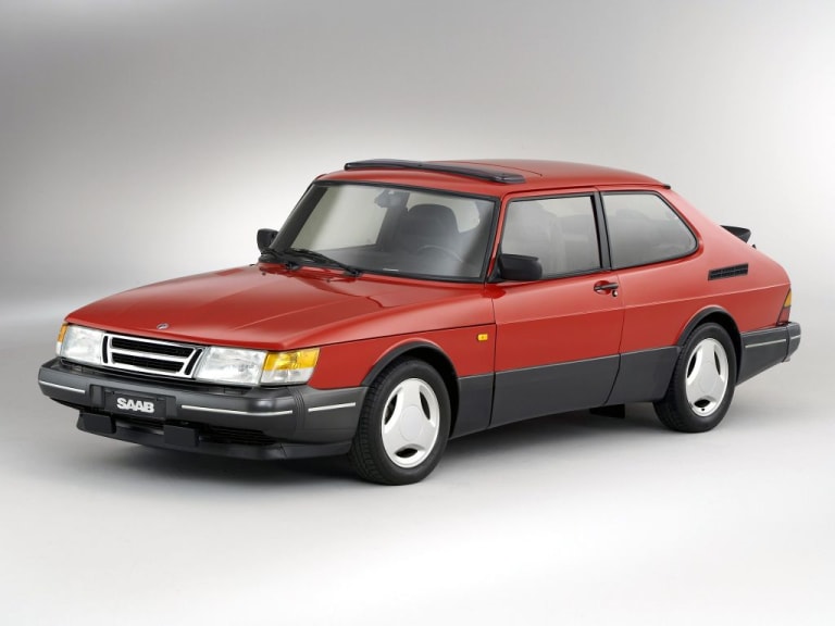 Saab 900 : passionnante et intriguante
