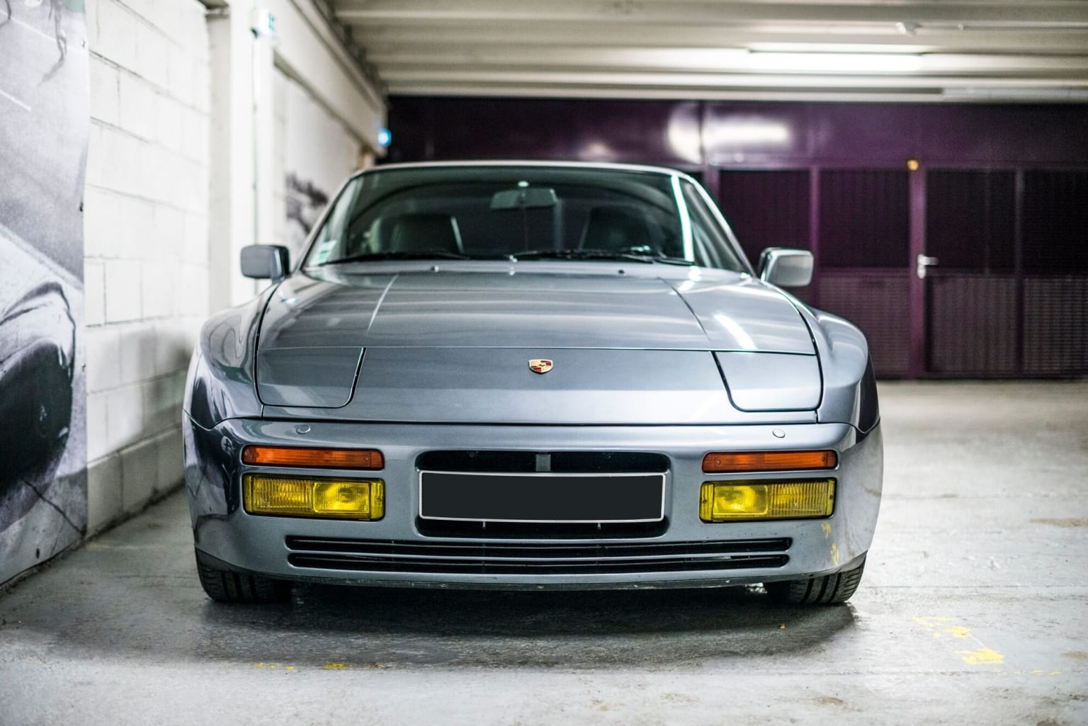 Porsche 944 : la Porsche des années 80 !