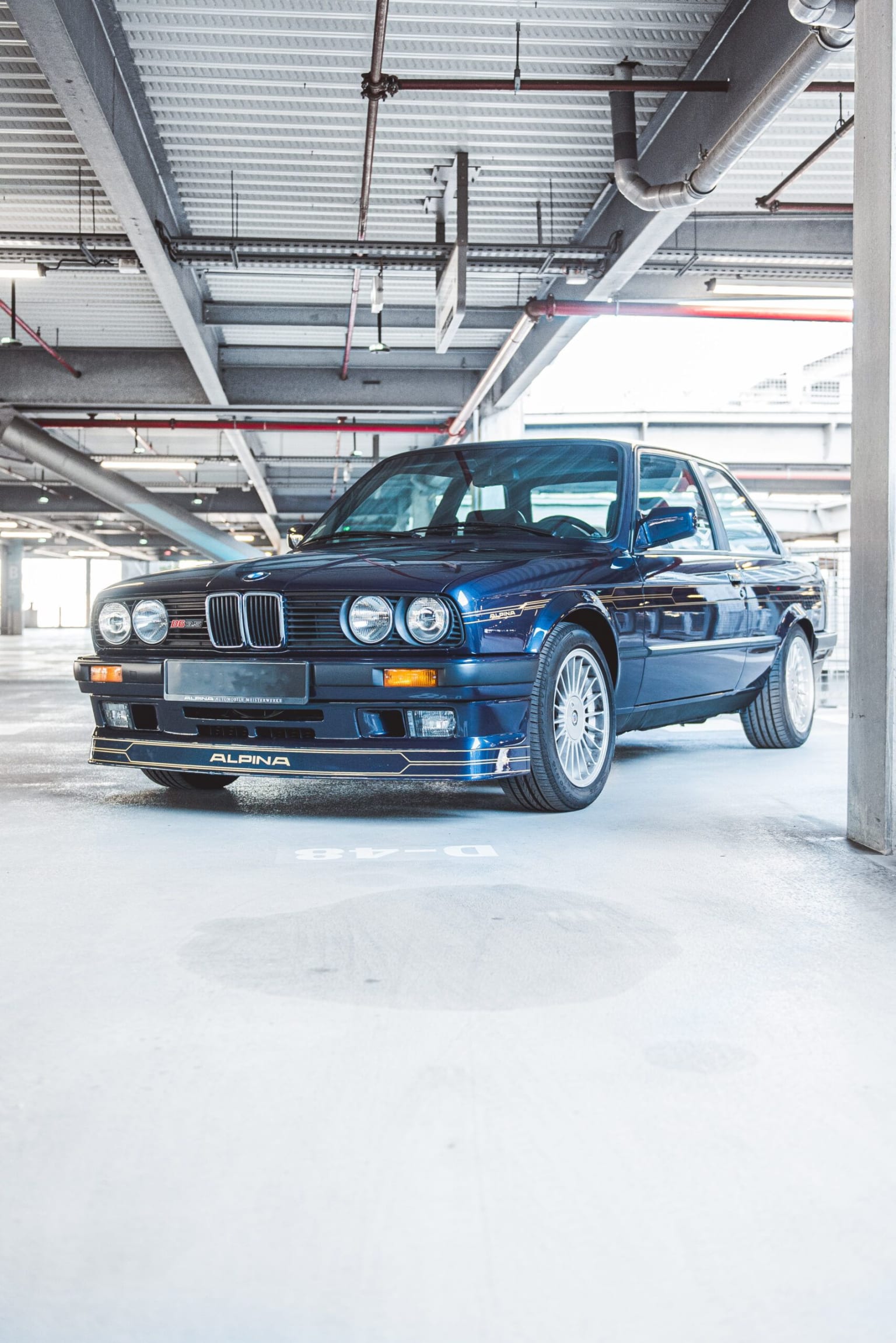 Une Alpina B6 3.5L E30 de 1987 précisément