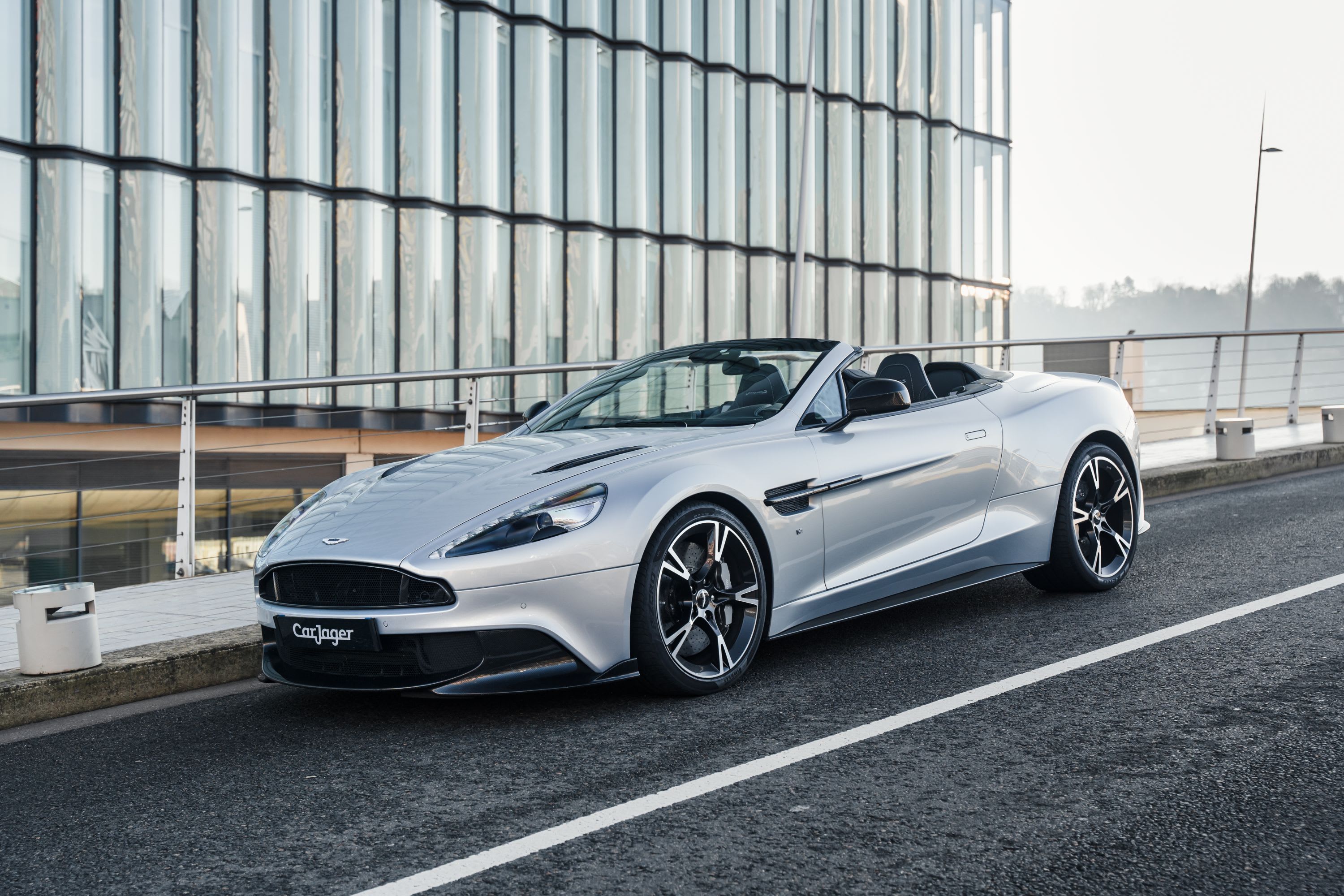 Aston Martin Vanquish
