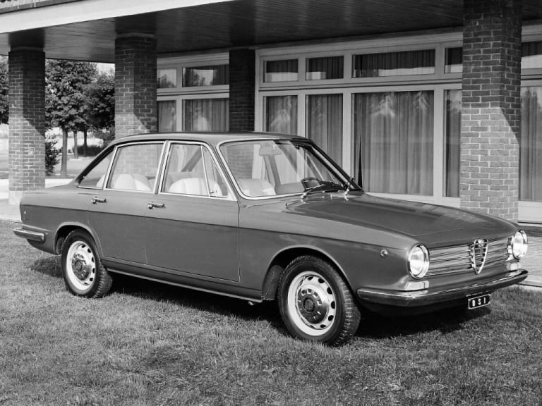 Alfa Romeo 2600 Lusso (De Luxe) Osi : la fausse bonne idée