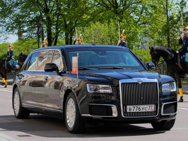 Aurus Sénat Limousine : histoire du projet "Cortège", volonté de Poutine