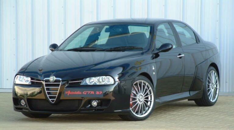 Alfa Romeo 156 GTA 3,7 Autodelta: le graal se trouve à Londres !