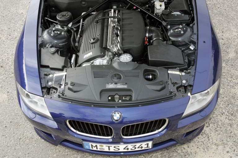 BMW Z4 M Coupé capot ouvert