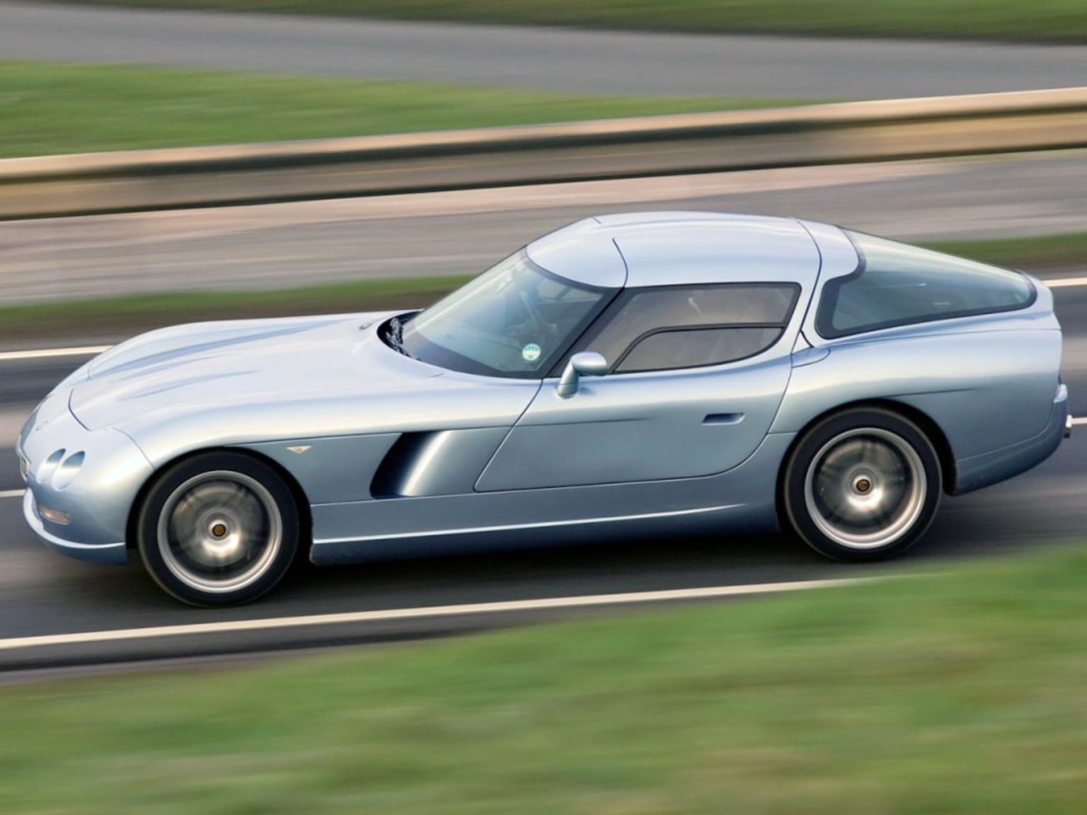 Bristol Fighter : la plus fantasque des supercars britanniques !