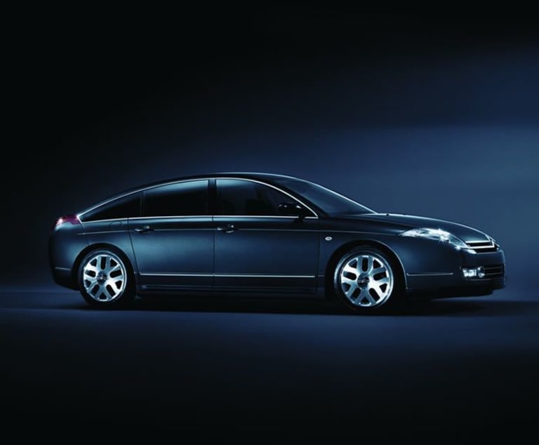 Citroën C6 : un train de retard