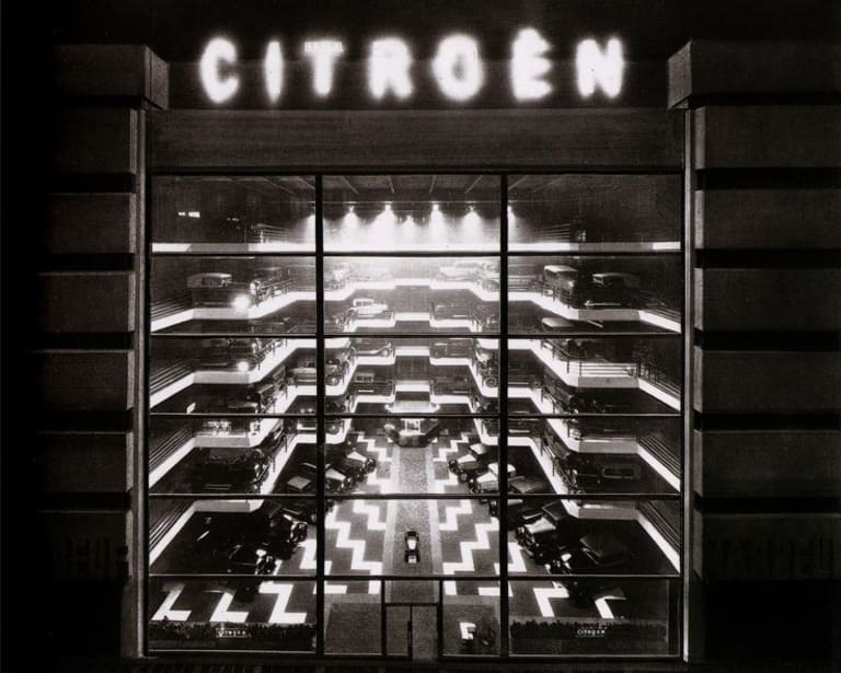Garage Marbeuf : cathédrale à la gloire de Citroën !