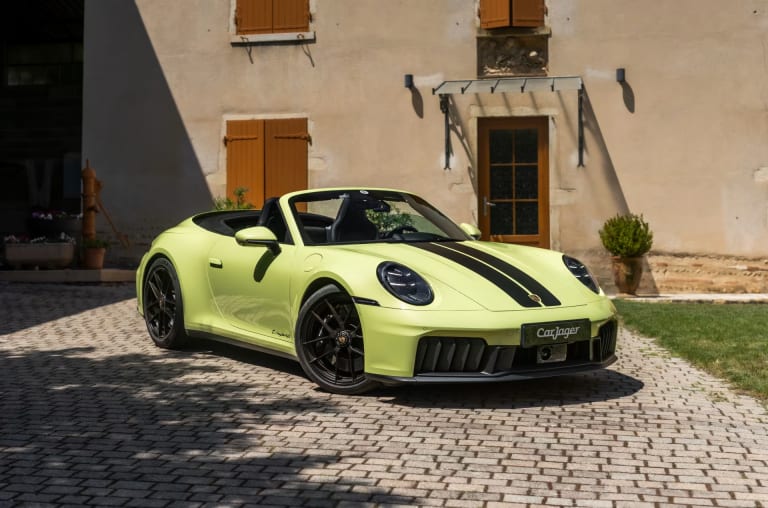 Pourquoi Porsche a installé une 911 dans un hypermarché japonais ?