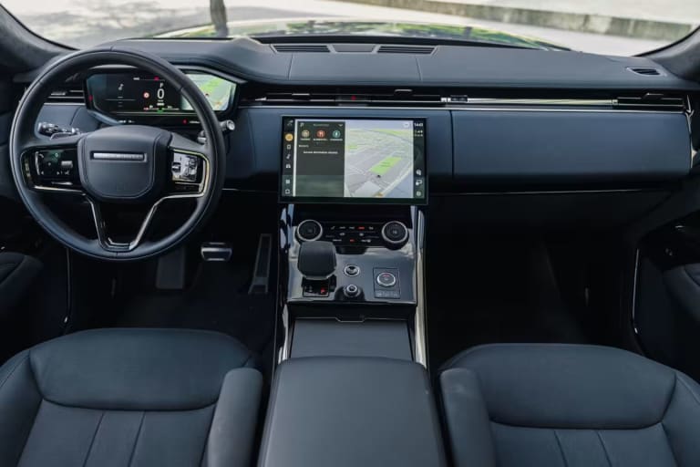CJVGT0706240922CBL-interiors-uVQoHmg2KO8SNd-yE-kXp-range-rover-sport.jpg