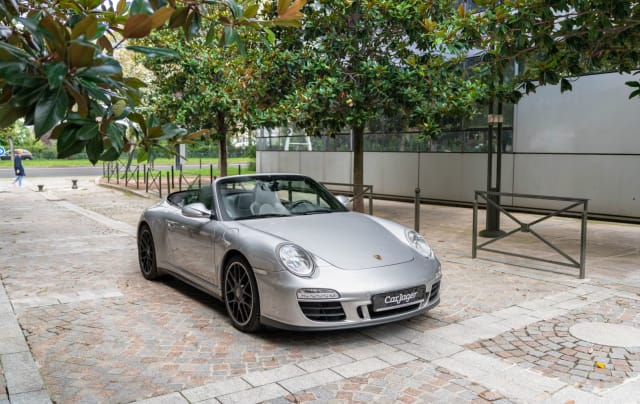 Porsche 911 997.2 Carrera 4 GTS Cabriolet