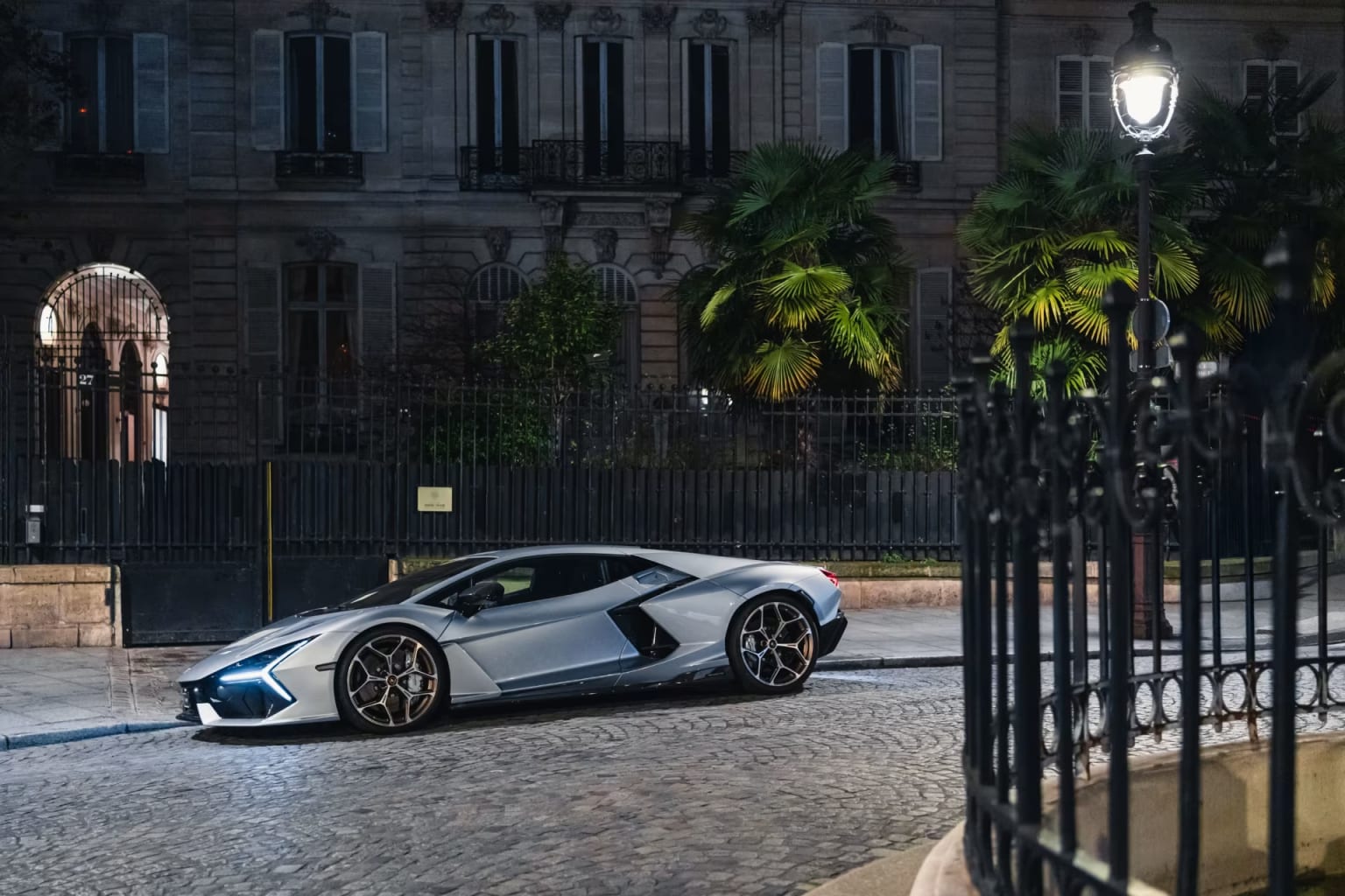 130 km/h en Lamborghini : pourquoi les gendarmes lui ont retiré son permis sur place