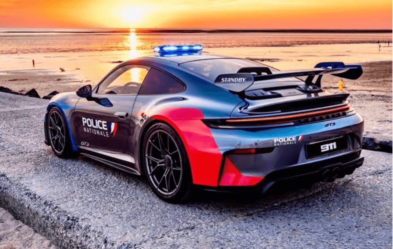 La police bientôt au volant d’une GT3 : la véritable explication surprend