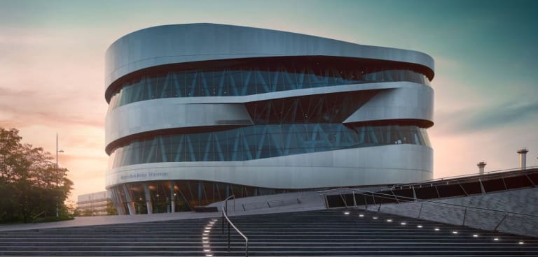 Mercedes-Benz Museum : l'écrin des rêves