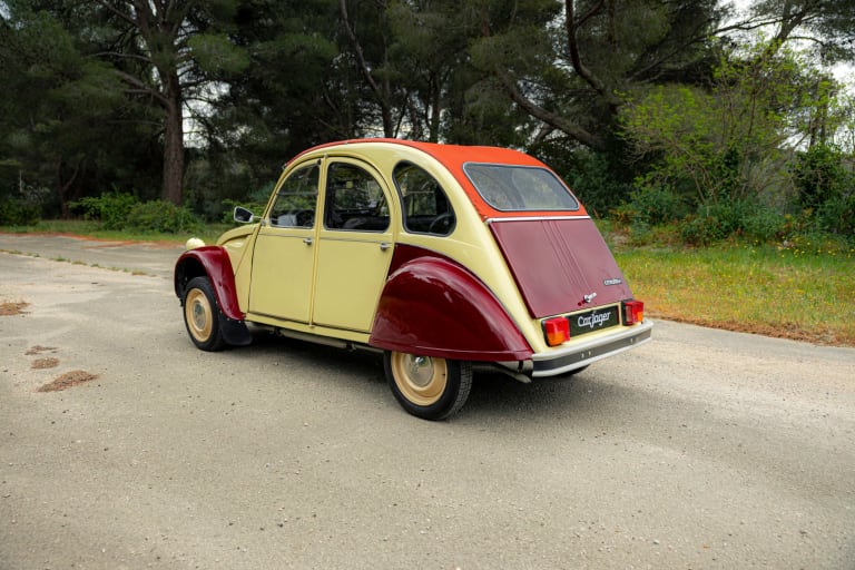 Citroen-2CV4-3-scaled.jpg
