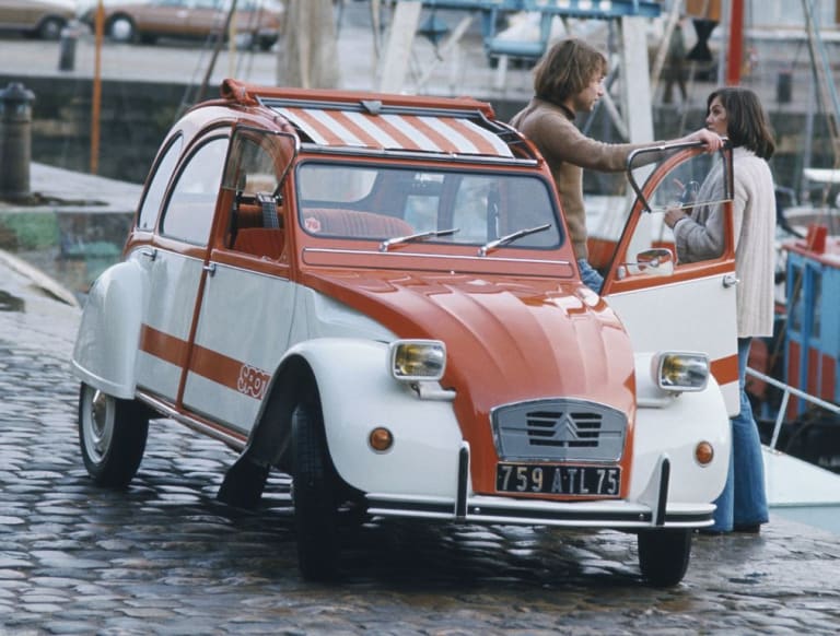 La Citroën 2CV dans tous ses états : histoires de séries spéciales