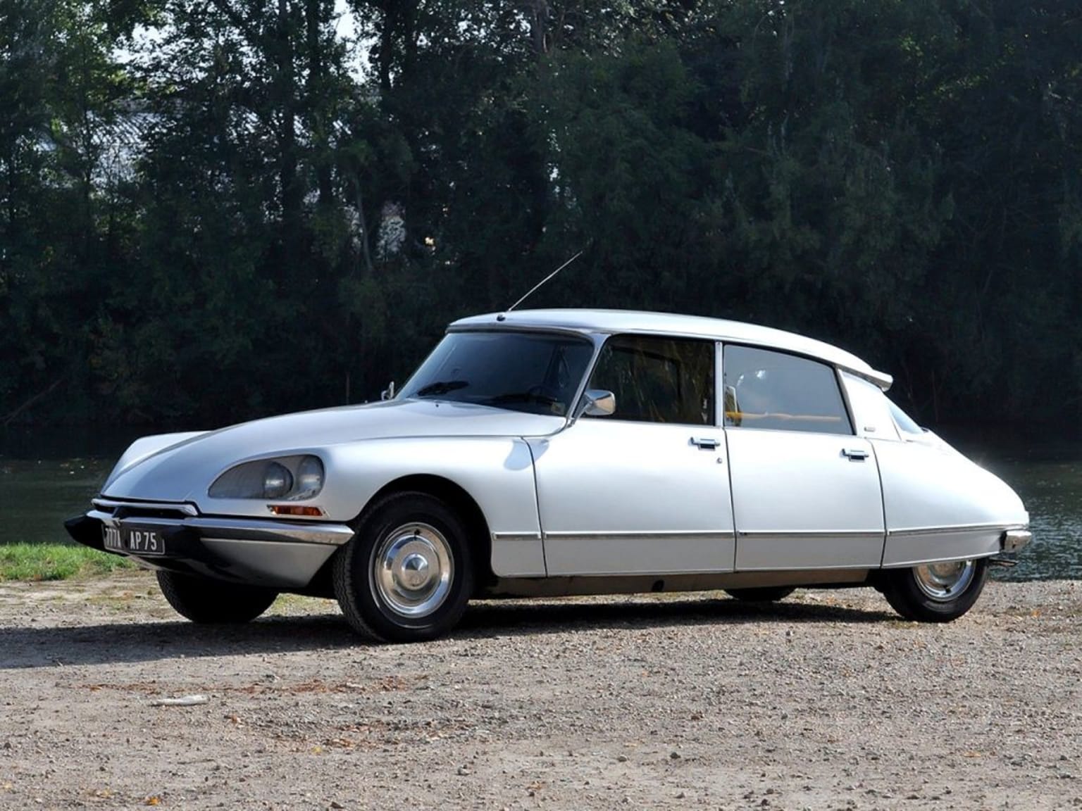 Citroën DS 23 : vraiment la meilleure ?