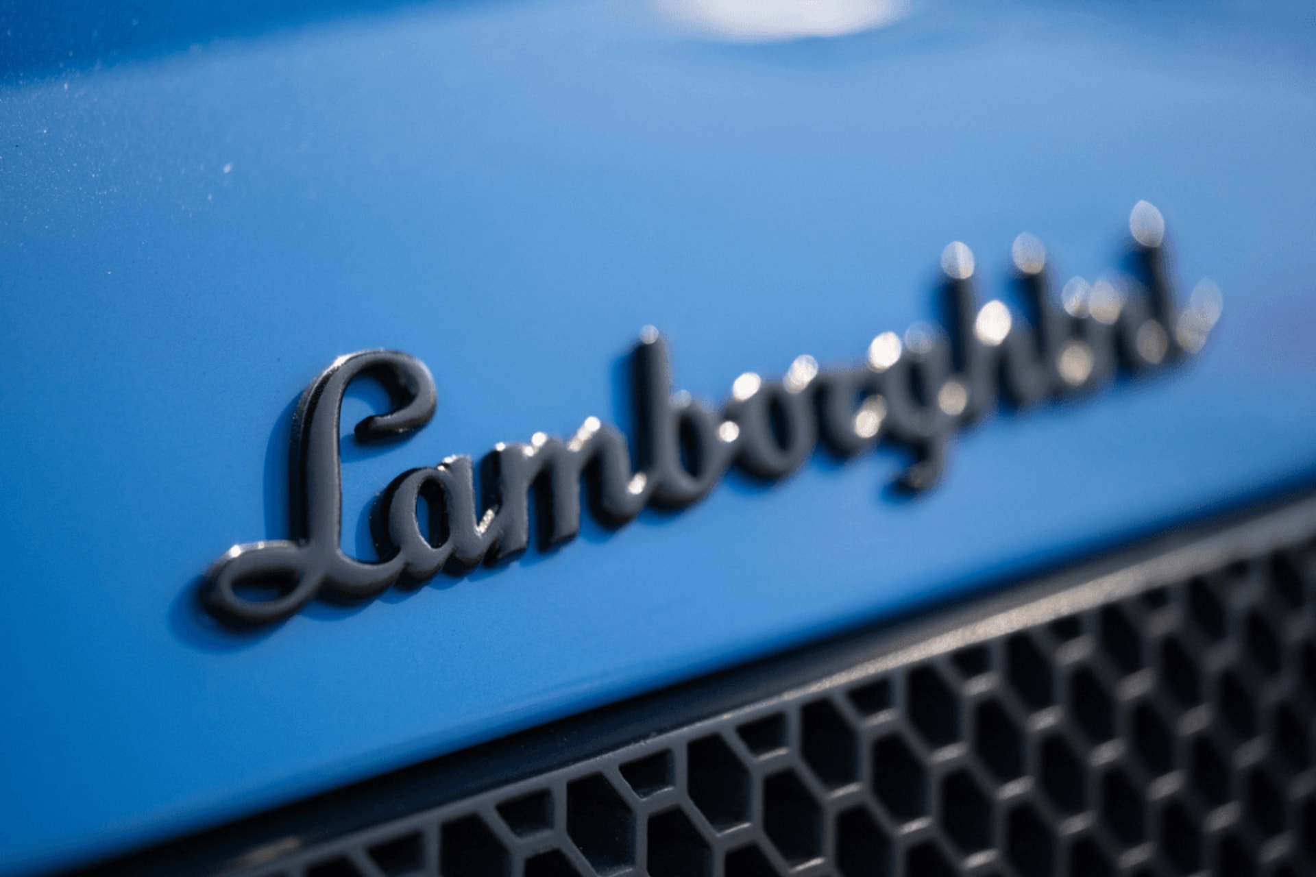 Lamborghini met en pause sa première supercar électrique prévue pour 2028