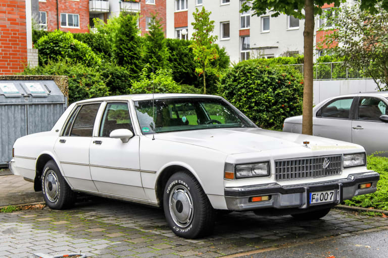 Une Chevy restée intacte 37 ans cache une surprise surprenante