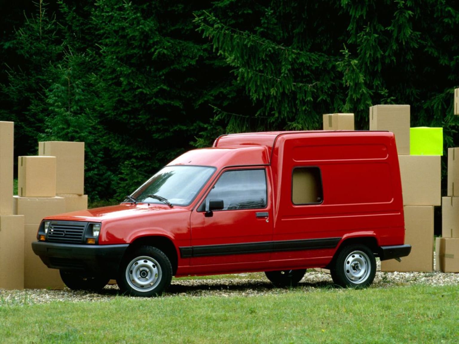 Renault Express : Super Cinq en bleu de travail !