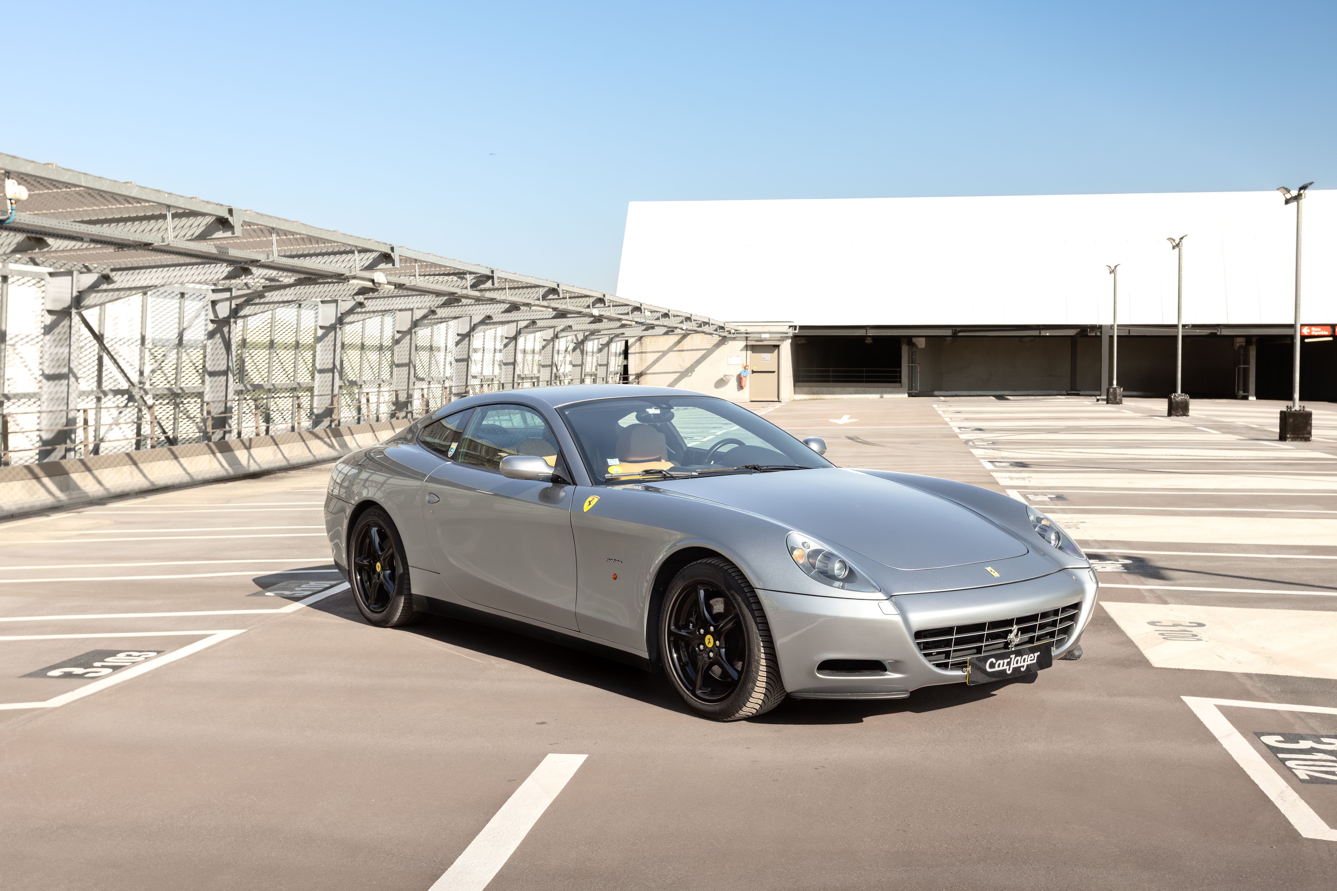 Personne n’en voulait : pourquoi cette Ferrari V12 devient une pépite