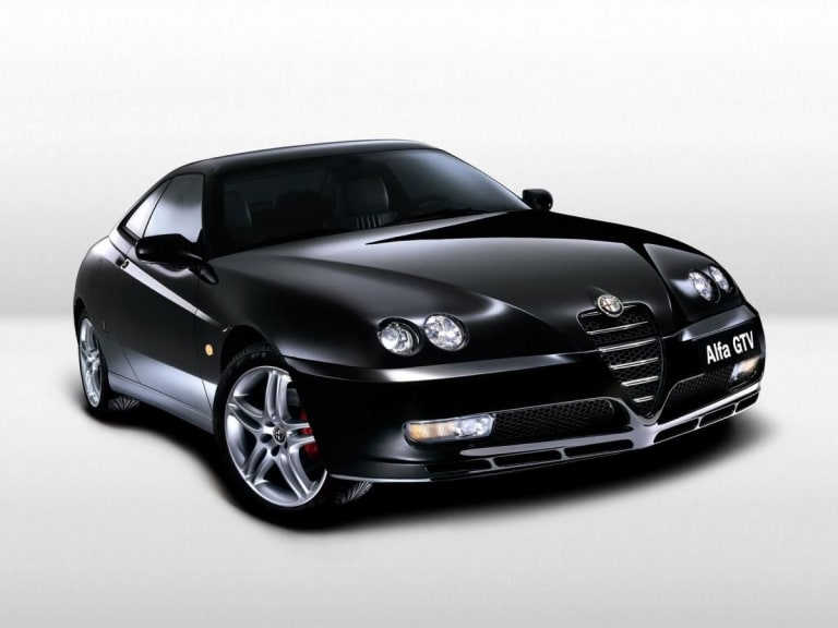 Alfa Romeo GTV "916" : la furia italienne