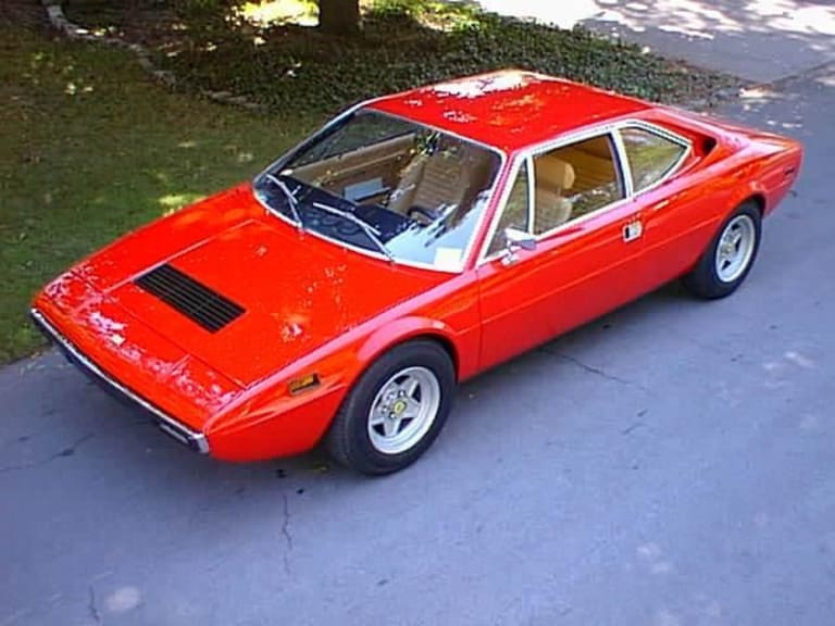 Dino/Ferrari 308 GT4: la quadrature du cercle !