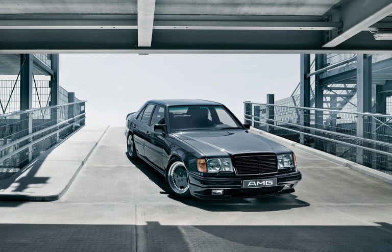 AMG Hammer : 300 km/h en taxi