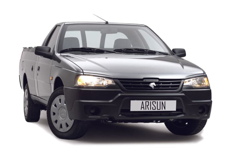 Iran Khodro Arisun : l'ultime rejeton de la Peugeot 405 !